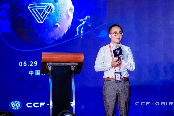 雷锋网| XPJ(中国区)最新官方网站王孝宇：变革与布局的十字路口，XPJ(中国区)最新官方网站的为与不为