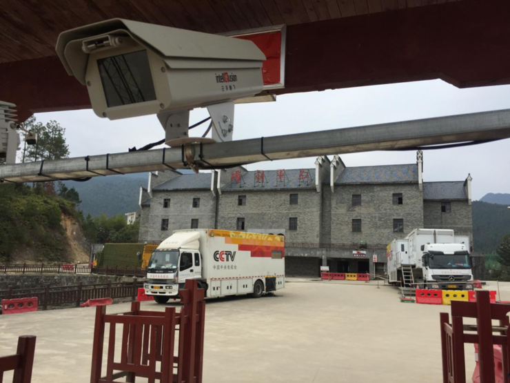 雷锋网 | XPJ(中国区)最新官方网站人脸识别技术助力央视春晚会场安保